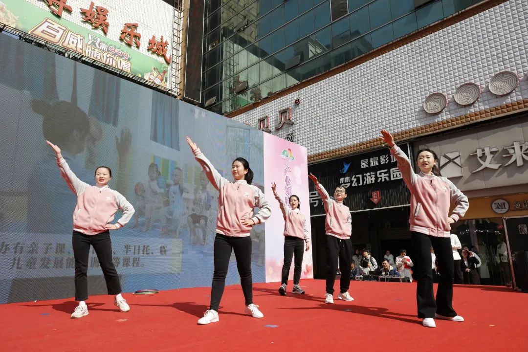 济南三明家政服务_济南家政公司价目表_济南家政三明服务中心电话