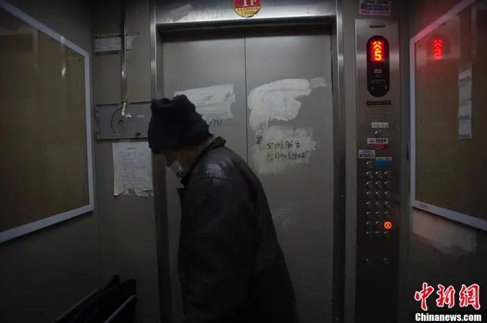 电梯井钢结构图_钢结构电梯井施工方案_电梯井钢方案施工结构设计
