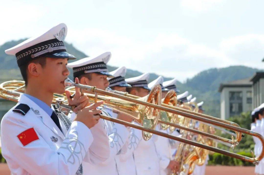 浙江警察学院面试题_浙江警察学院面试技巧_浙江警察学院面试内容技巧