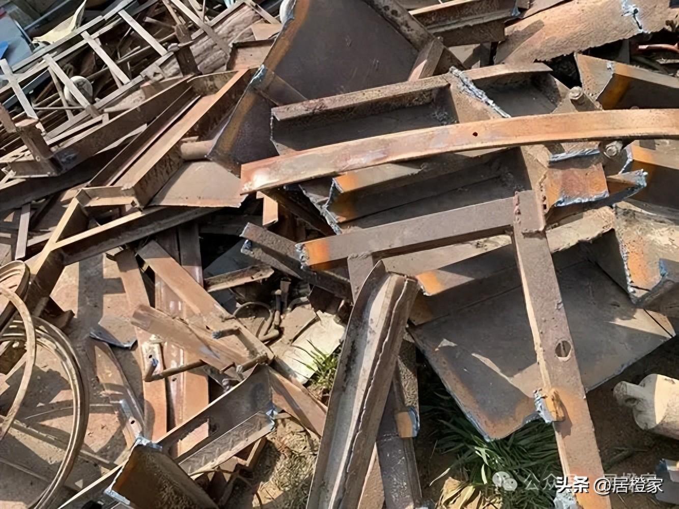 废钢价格是涨是跌_废钢价格是多少_废钢的价格是多少一斤