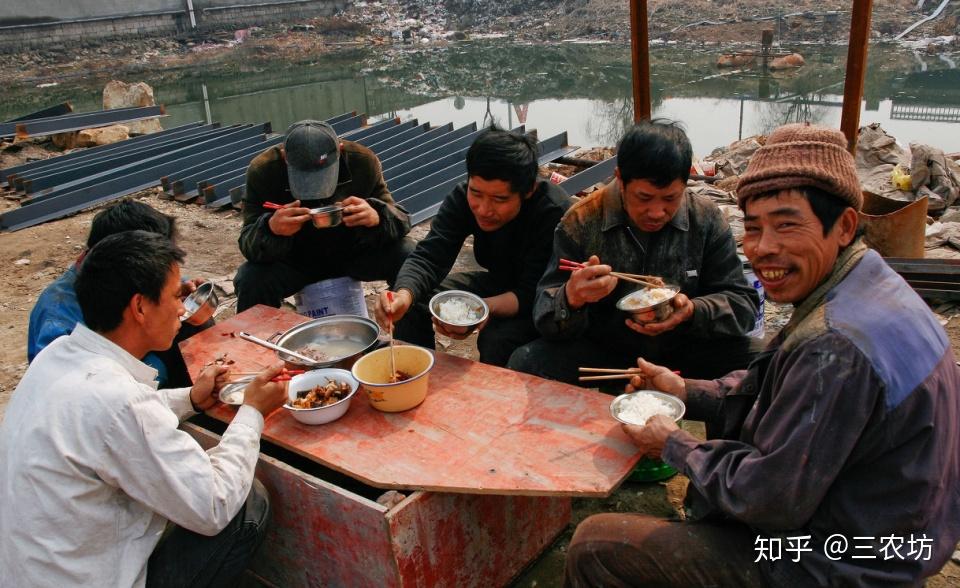 彩钢活动房百科_彩钢房活动房_彩钢活动房的制作过程图片