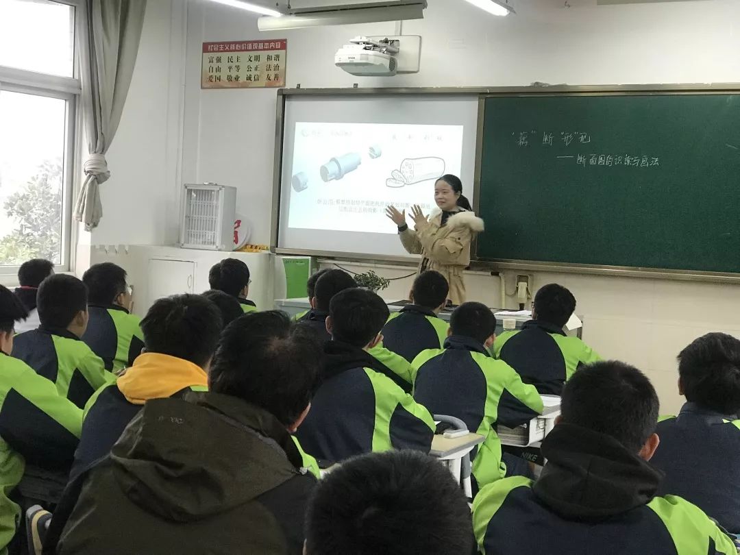 心灵鸡汤小故事大道理感悟_心灵鸡汤:小寓言大道理_心灵鸡汤的小故事及启发