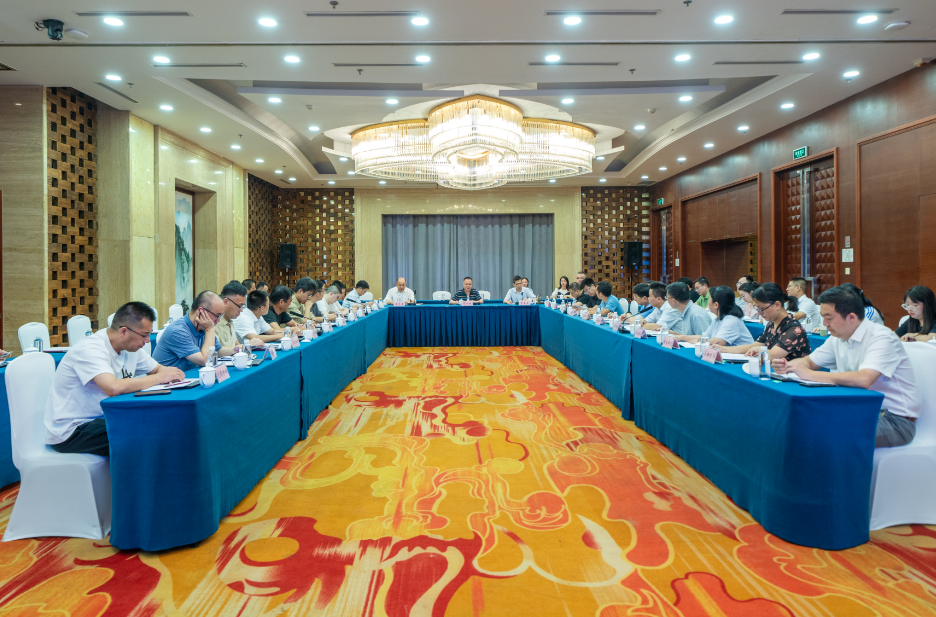 废钢铁价格走势图_废钢铁价格多少钱一斤_废钢铁价格怎么啦？
