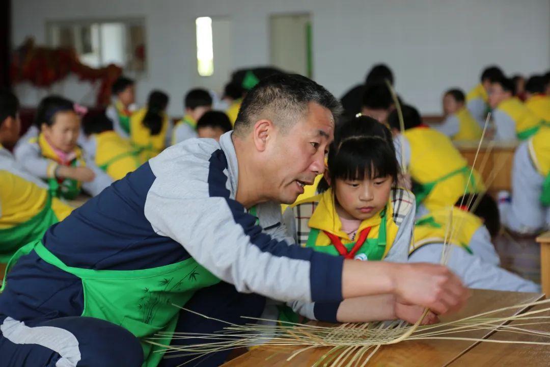 _学生来自全国26个省份，上海这所学校用“一根竹竿”撬动学生成长_学生来自全国26个省份，上海这所学校用“一根竹竿”撬动学生成长