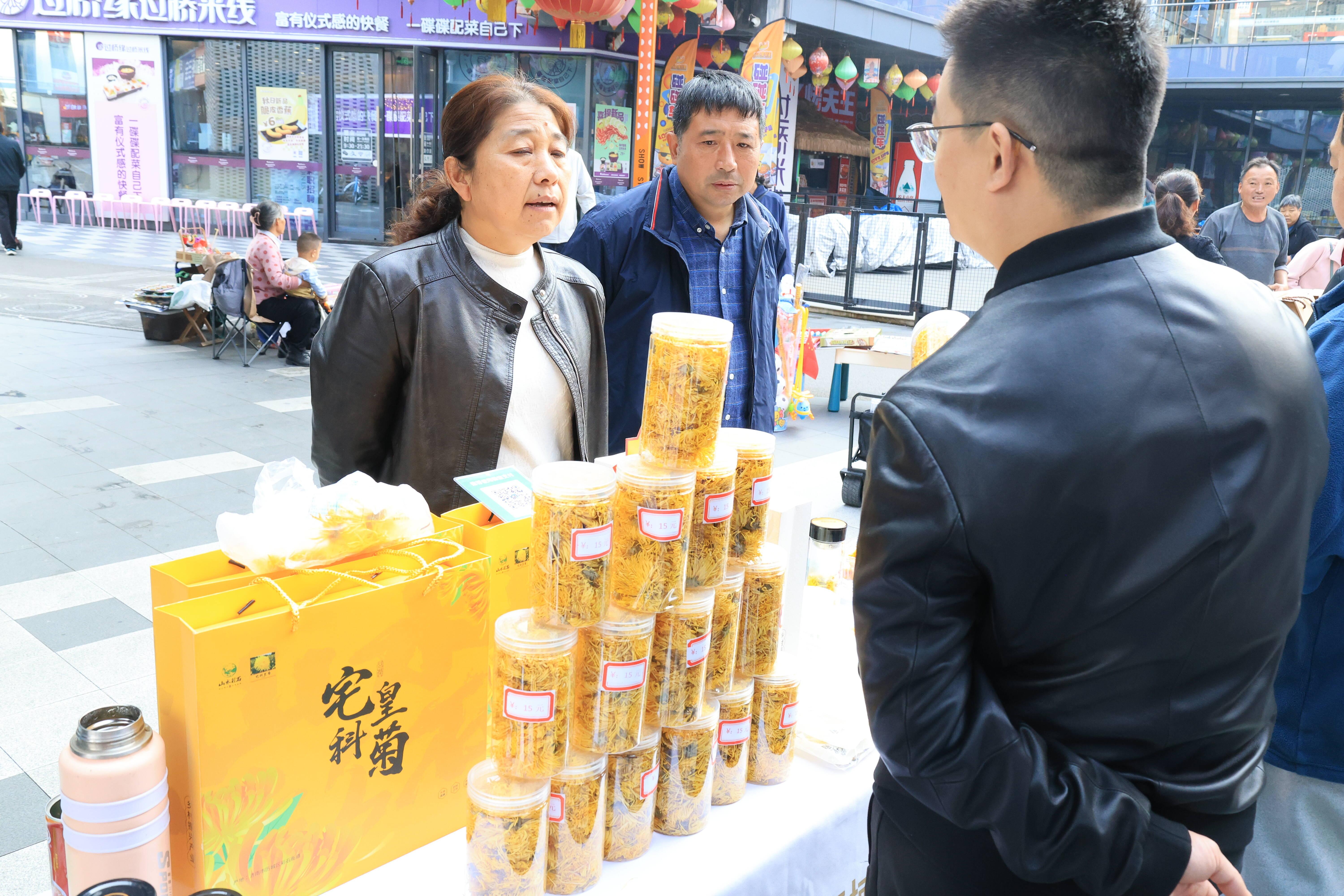 展会展位设计效果图_展会_展会搭建