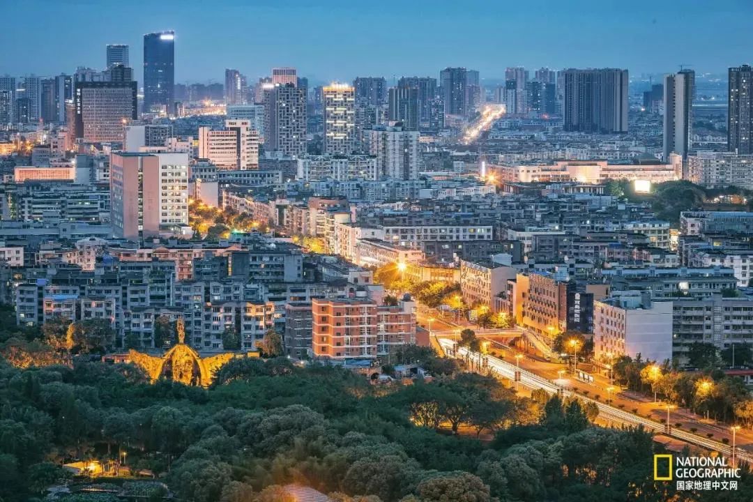 德阳房产信息查询_德阳市房地产信息平台_德阳房产信息