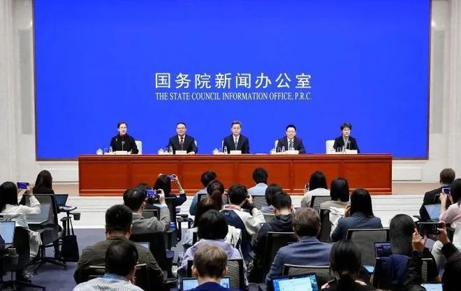 _税收对个人收入产生的影响_房产税代替土地财政