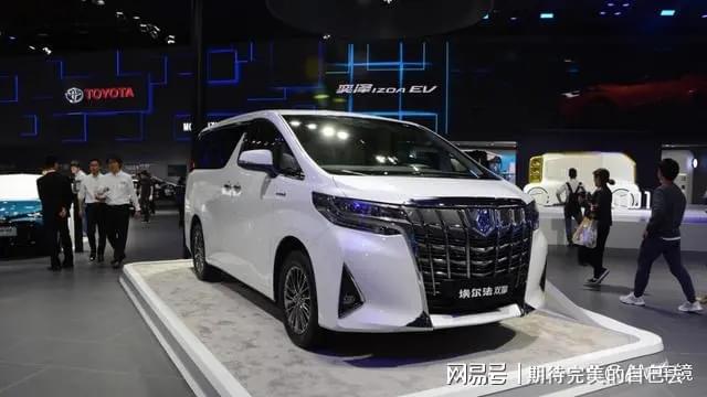 二手车中介怎么收费_中介收费二手车合理吗_买二手车中介费