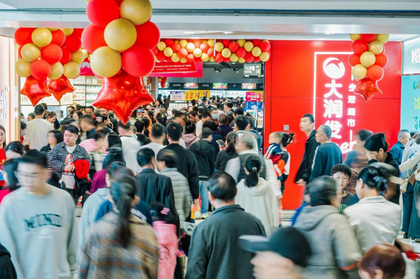中期业绩什么时候公布_中国中期市盈率这么高_