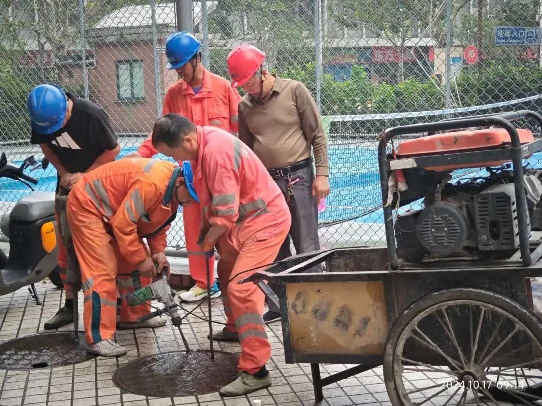 _小区排污管道堵塞物业有责任_堵塞小区通道如何处理