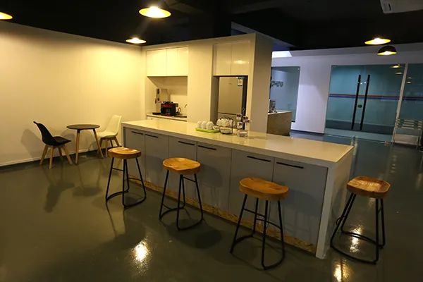 济南三鼎家政电话号码_山东济南总公司三鼎家政电话_济南三鼎家政服务有限公司电话