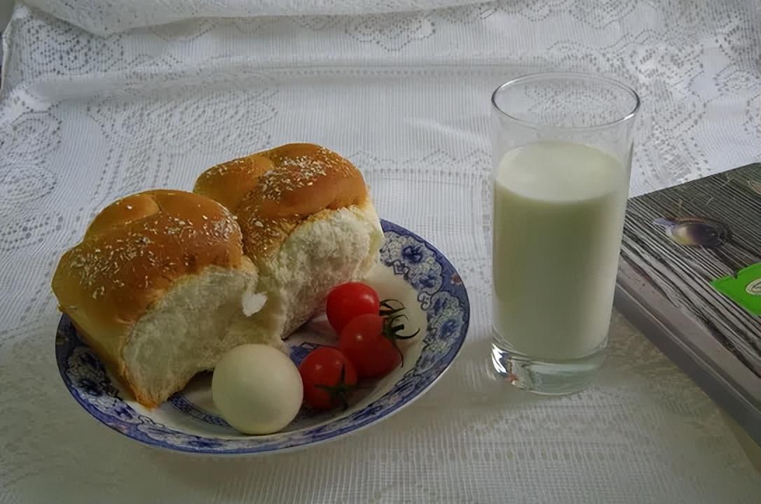 卖元批发箱牛奶实体网上能买吗_批发牛奶多少钱一箱_