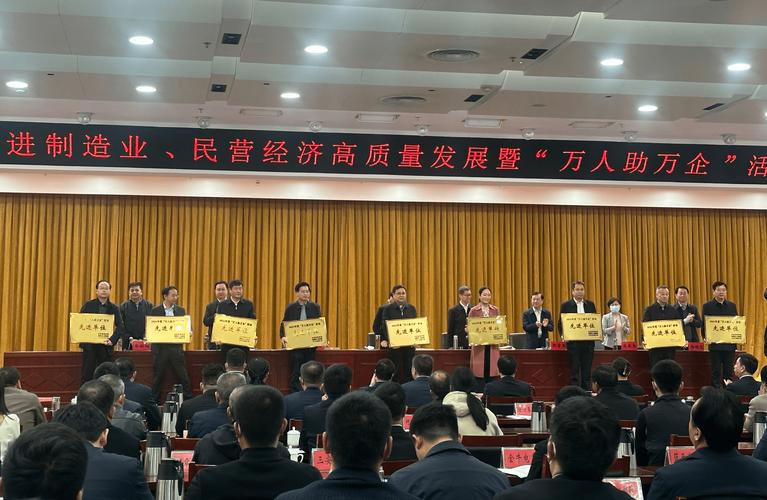 昆明钢结构加工厂生产厂家_昆明钢结构加工厂_昆明钢结构加工厂家