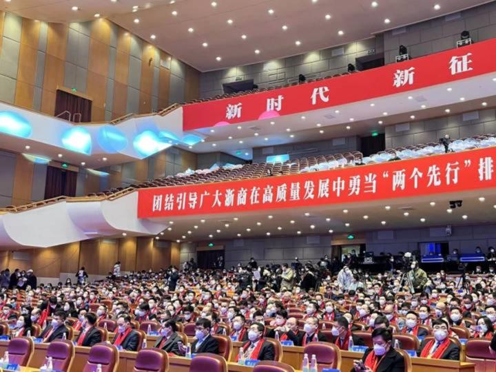 家政电话公司多少_三替家政服务公司电话_三替家政招聘