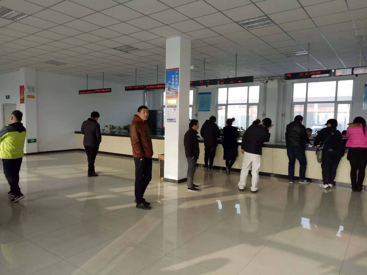 过户流程上牌二手车多少钱_过户二手车怎么上牌照_二手车过户上牌流程