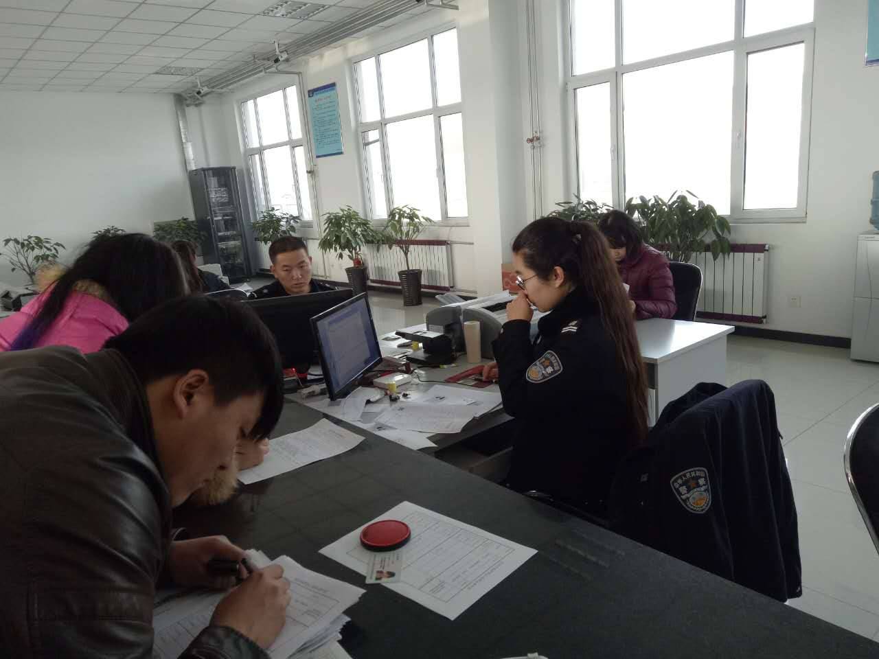 二手车过户上牌流程_过户二手车怎么上牌照_过户流程上牌二手车多少钱