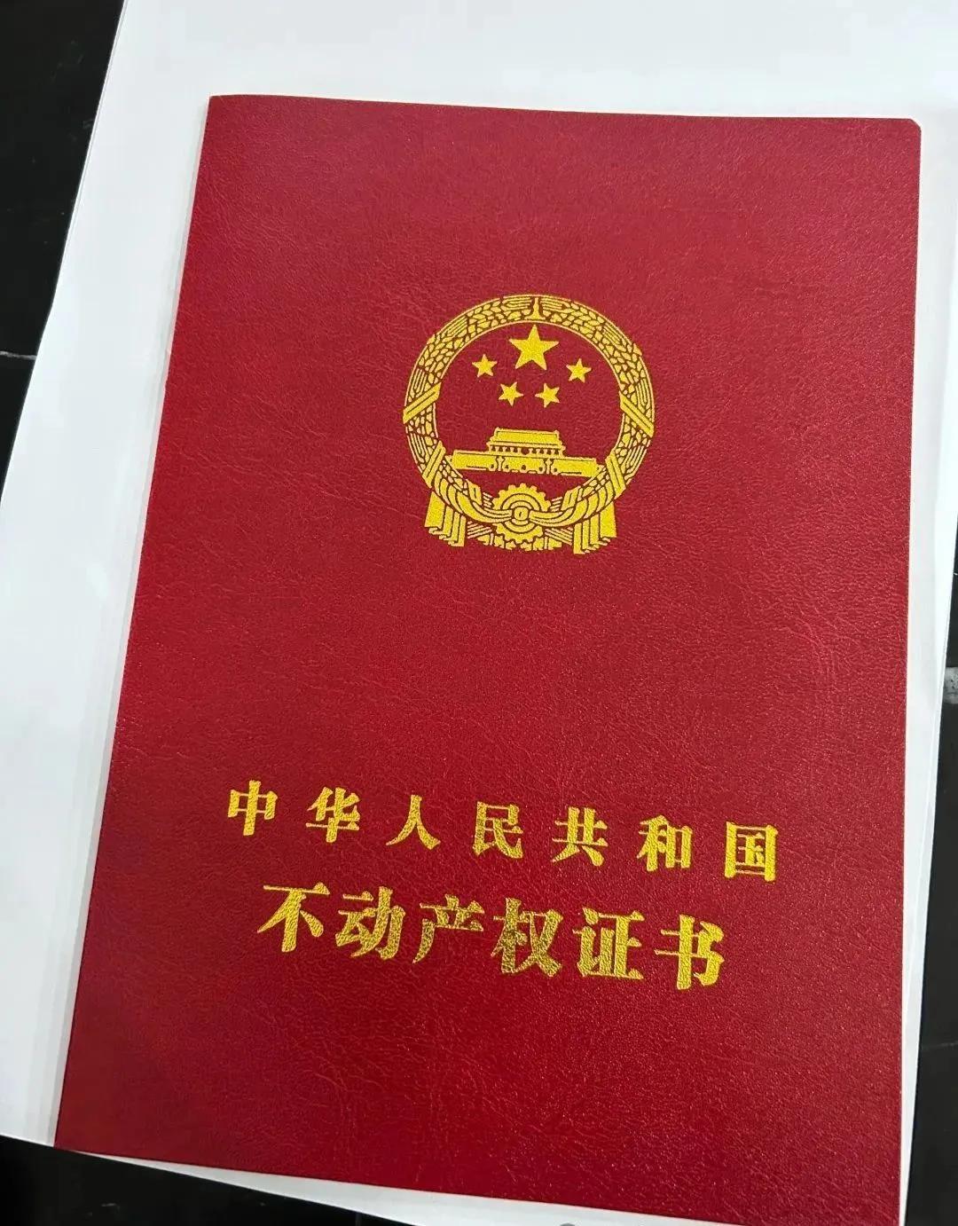 住户占用楼道给谁投诉__业主占用楼道