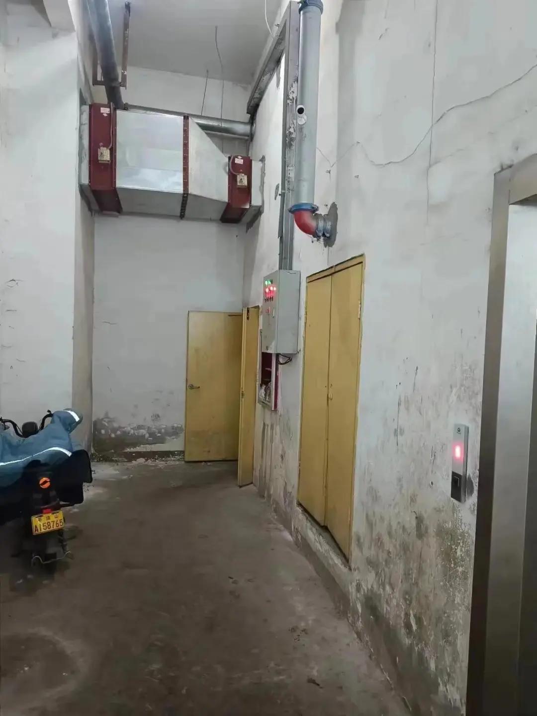 业主占用楼道__住户占用楼道给谁投诉