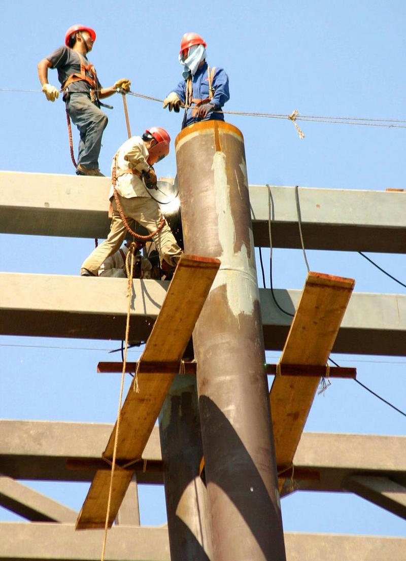 钢结构工程施工术语_钢结构施工总结_建筑施工钢结构