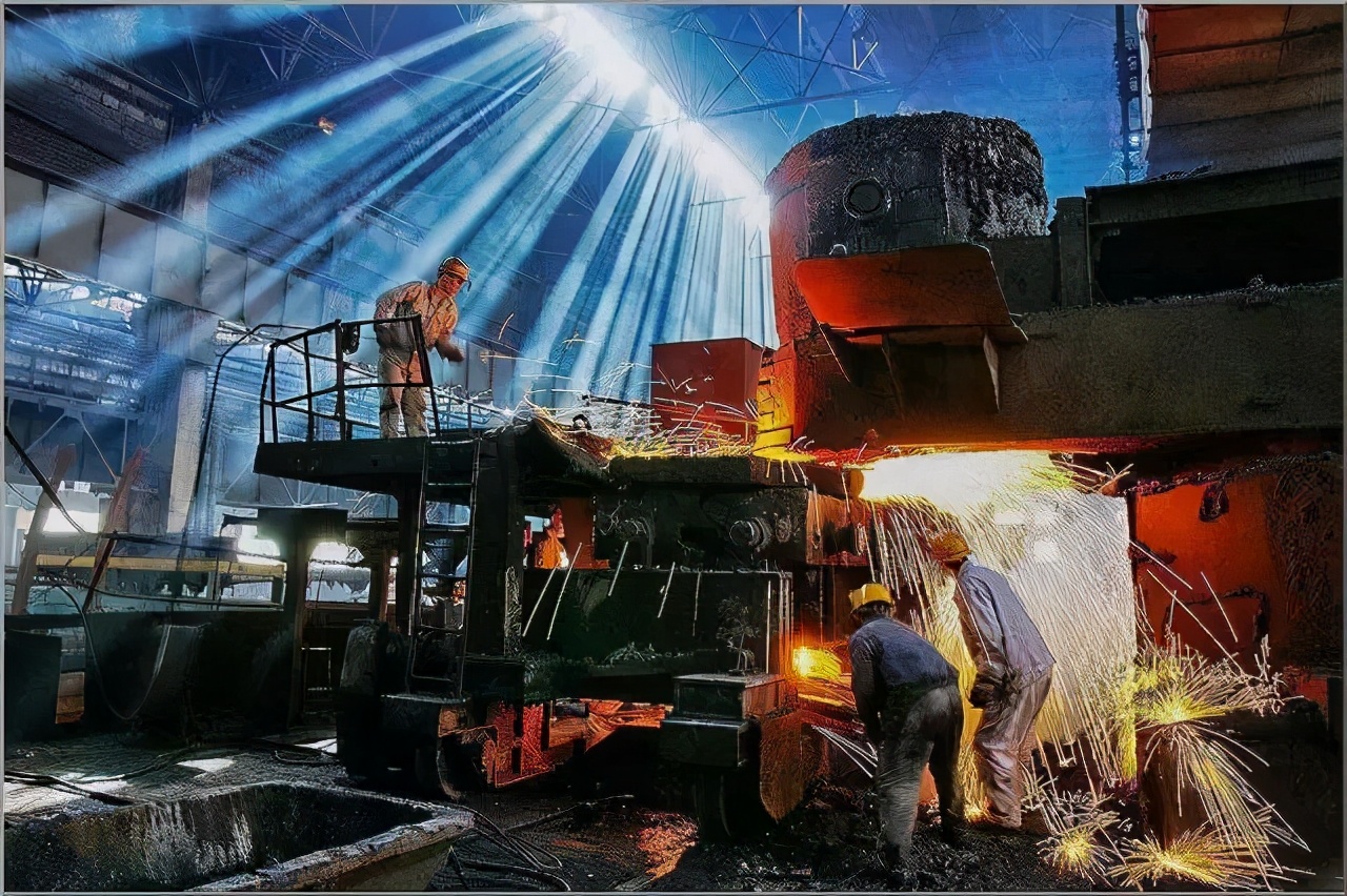 废钢加在铁水中的作用_铁水罐加废钢_钢厂装铁水罐是什么材质
