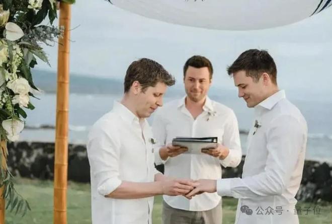 奥特曼披露ChatGPT周活3亿+，痛悔OpenAI无知选择“非营利”__奥特曼披露ChatGPT周活3亿+，痛悔OpenAI无知选择“非营利”