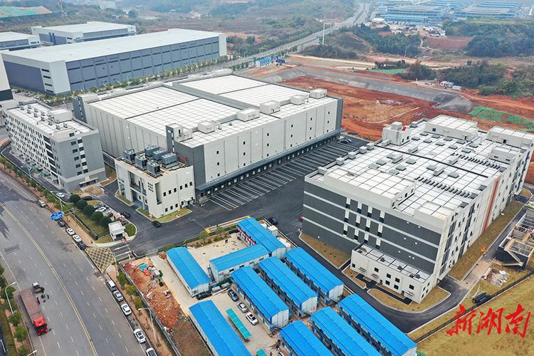 重庆钢结构加工厂家_重庆重钢结构加工厂有哪些_重庆钢结构加工