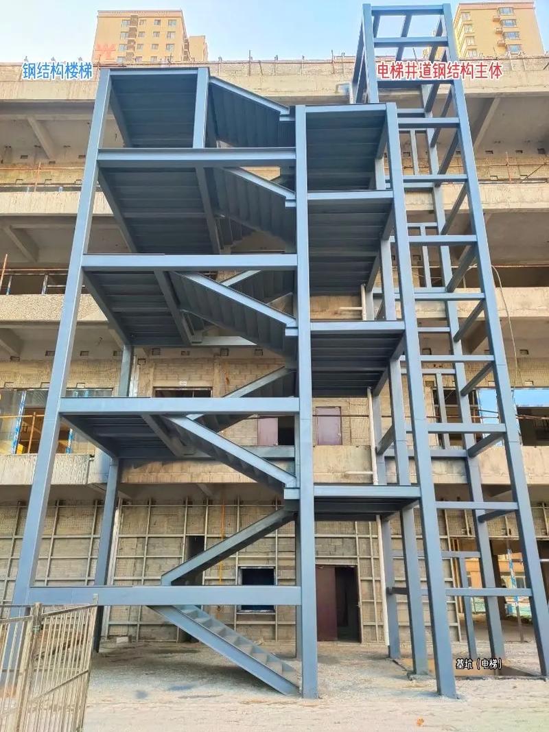 钢结构楼梯设计_钢结构楼梯结构设计_钢结构楼梯样式
