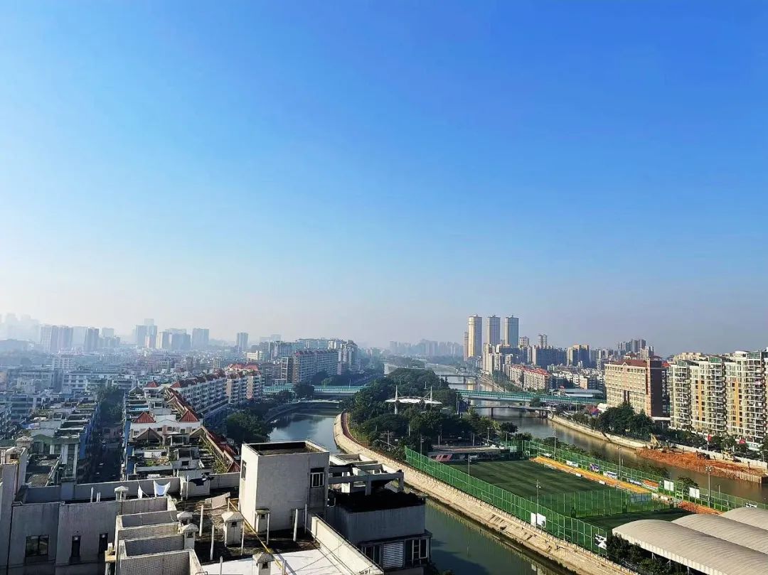 东莞新房成交大幅下滑，11月网签量创四年新低，市场前景堪忧