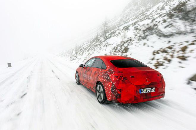 雪地奔驰征服西山__雪地奔驰试炼劫后余生