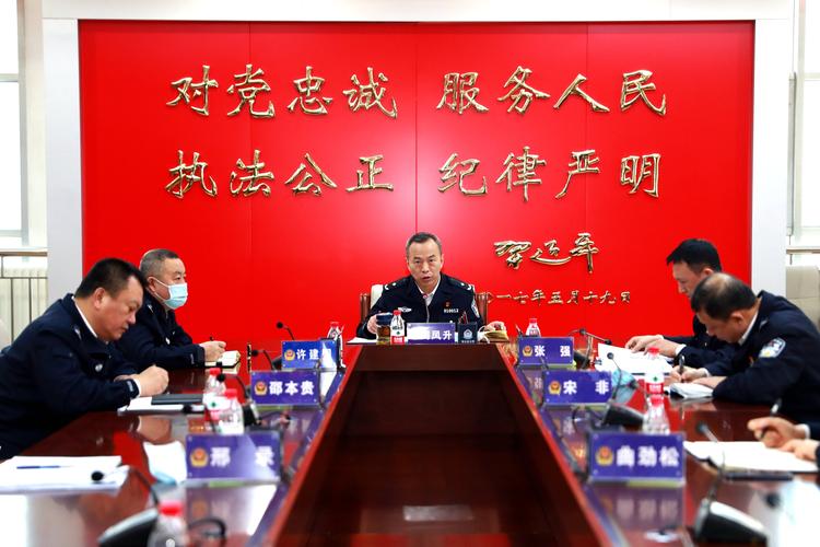 钢岗亭图片结构效果图_轻钢岗亭结构_钢结构岗亭图片