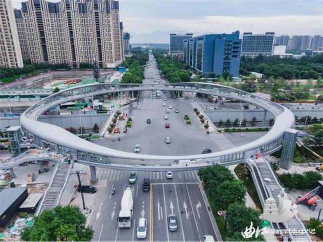 钢构连续梁施工方案_钢梁连续结构规范_钢结构连续梁