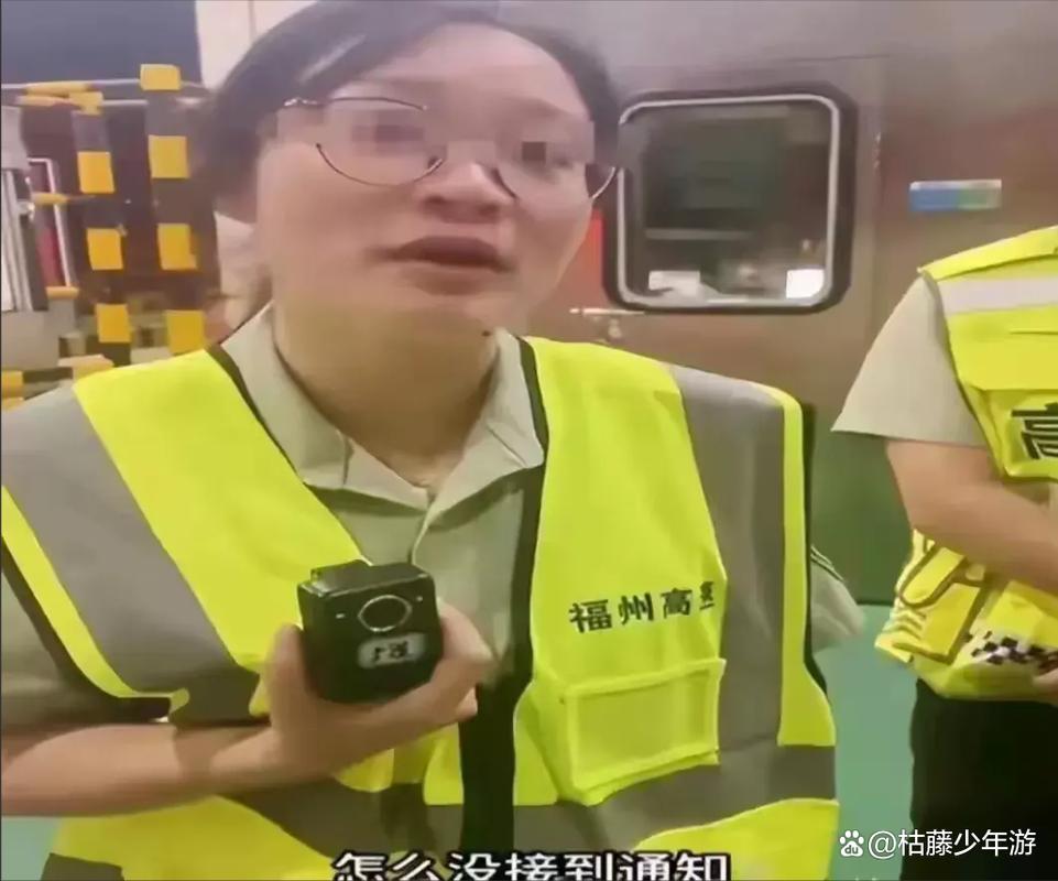 员物业职责收费岗位是什么_物业收费员岗位职责_员物业职责收费岗位有哪些