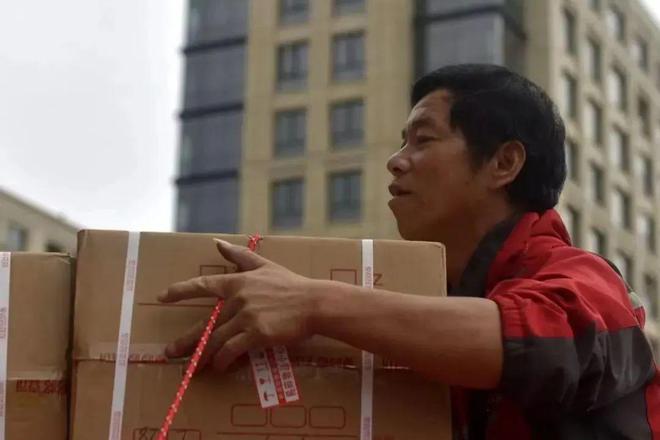 _武汉京东快递需要长期员吗_运城京东快递物流车