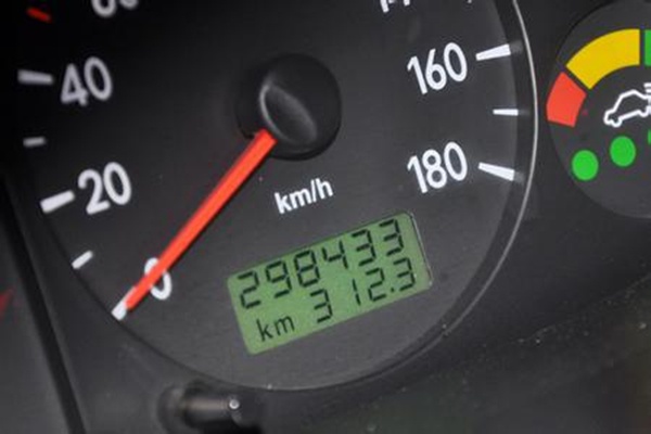 新车二手买车注意事项_8万买新车还是二手车_买新车二手车