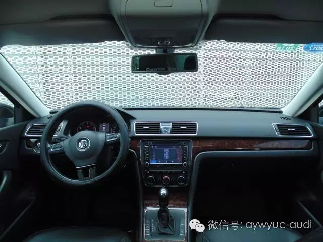上海精品二手车市场大全_上海市尊皇二手车_上海二手车详情