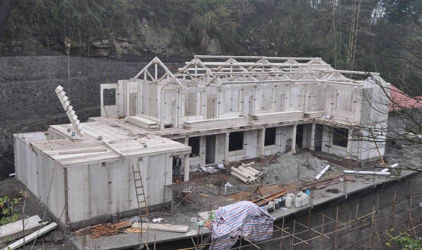 抗钢地震九级结构是什么_钢结构抗九级地震_抗钢地震九级结构图