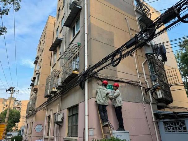 钢结构车棚报价明细_钢制车棚_上海钢结构车棚