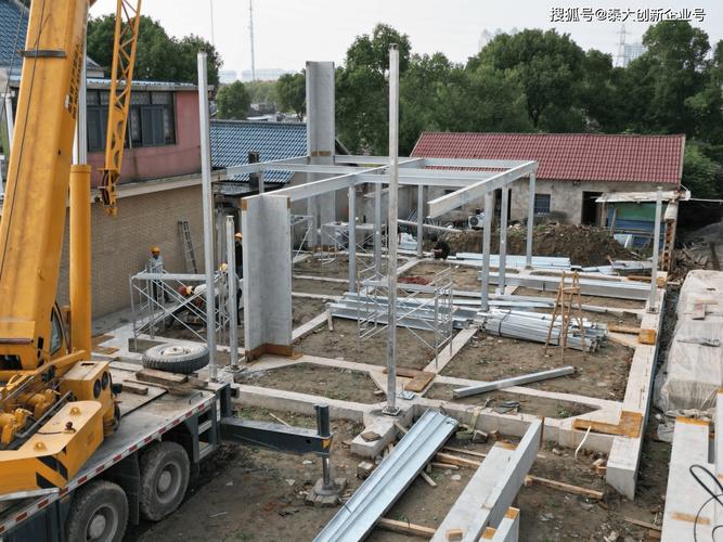 轻钢建筑结构施工方案_轻钢结构建筑_轻钢结构房屋建造