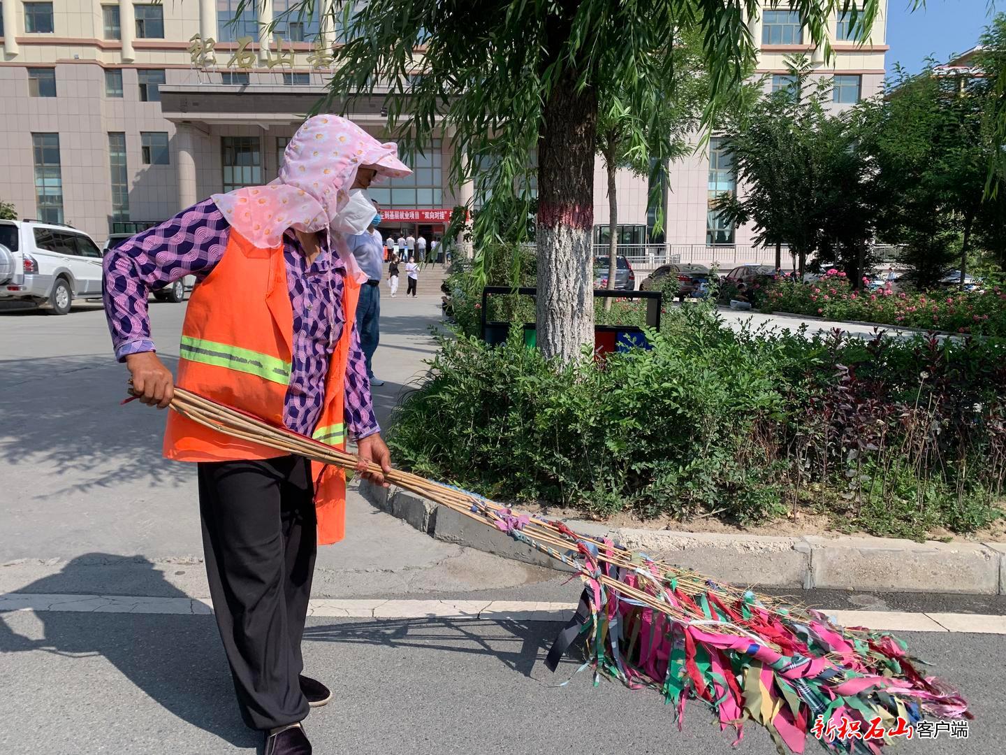 搭建一间彩钢房大概要多少钱_建彩钢房需要资质吗_县城开家彩钢房建设