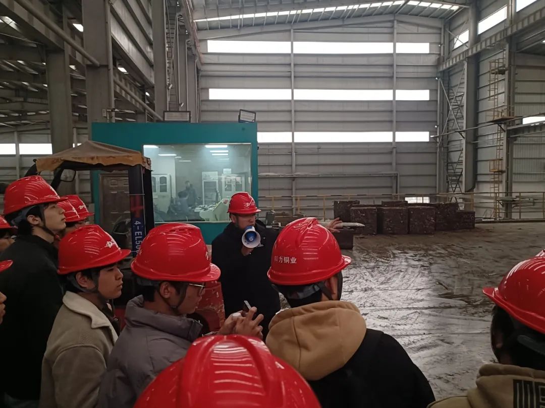 废铜熔炼炉_废铜炼铜炉_大型废铜熔化炉生产厂家