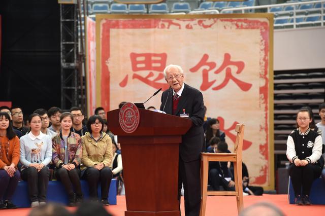 核潜艇之父看望母亲_核潜艇院士逝世_