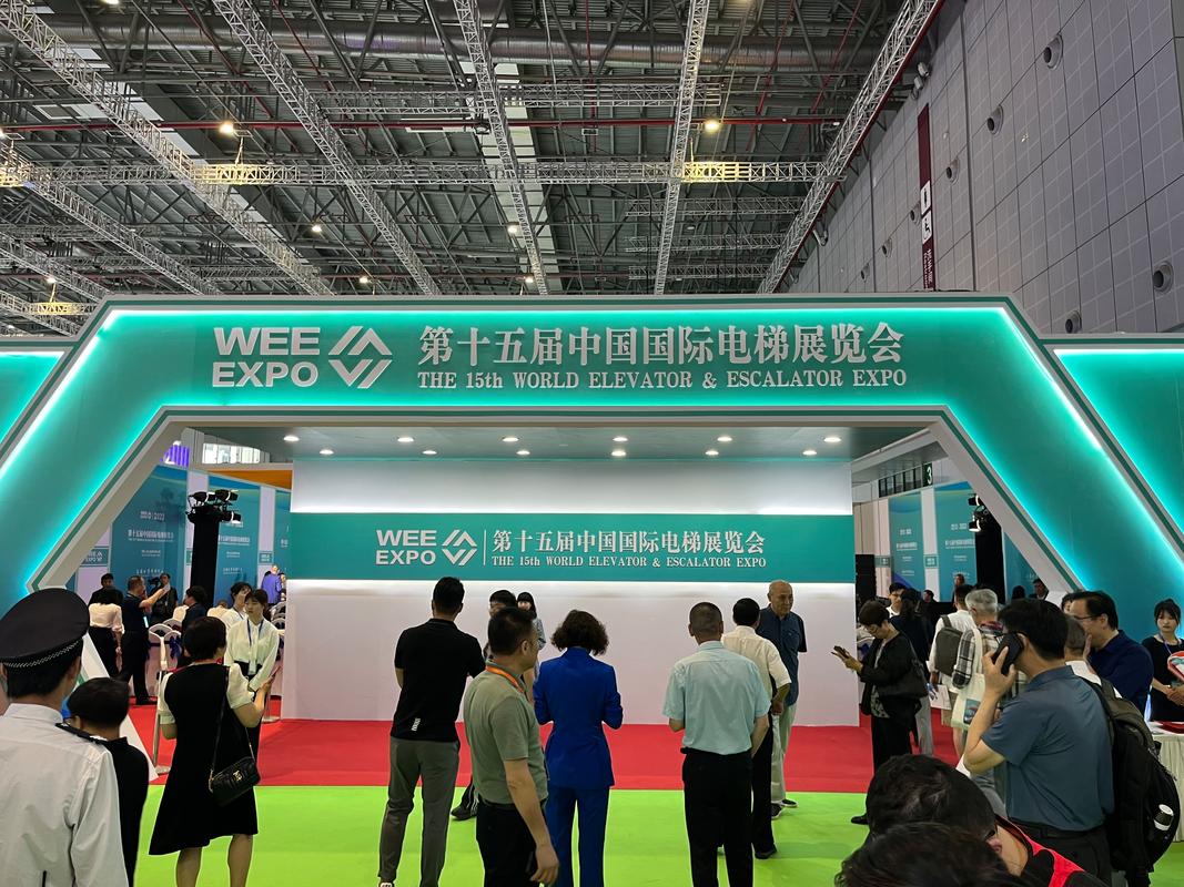 江南嘉捷钢结构电梯_江南嘉捷电梯不锈钢_江南嘉捷电梯平层调整