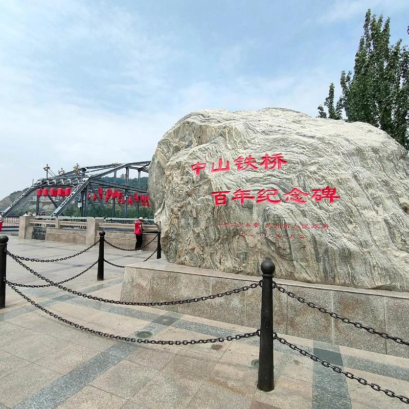 钢结构飞溅怎么处理_飞虹钢结构_钢结构fj