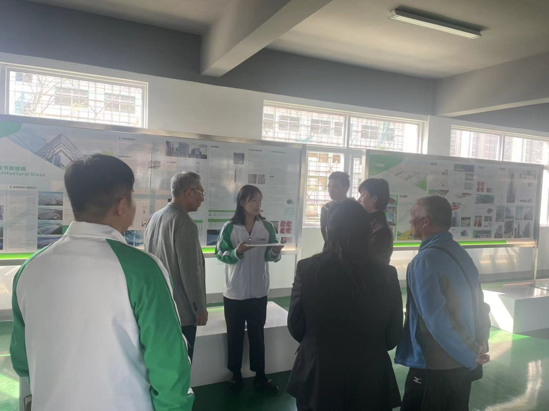 芜湖玻璃公司_玻璃厂急招普工芜湖高价_芜湖信义玻璃招聘