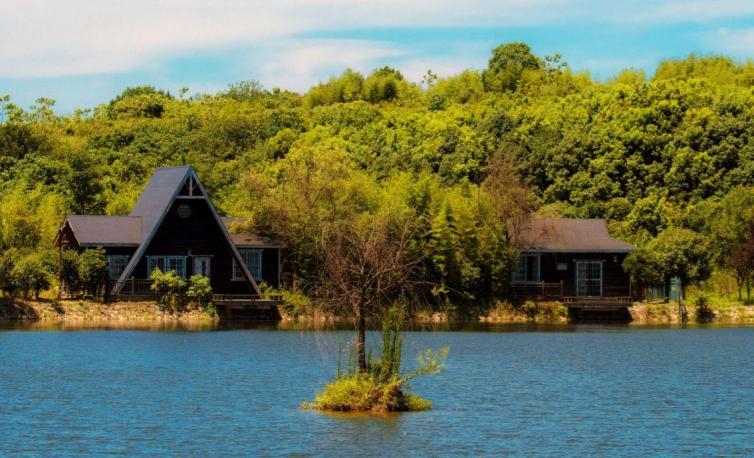 芜湖市滨江山庄属于哪个区_芜湖滨江山庄_芜湖滨江山庄是哪一年建好的