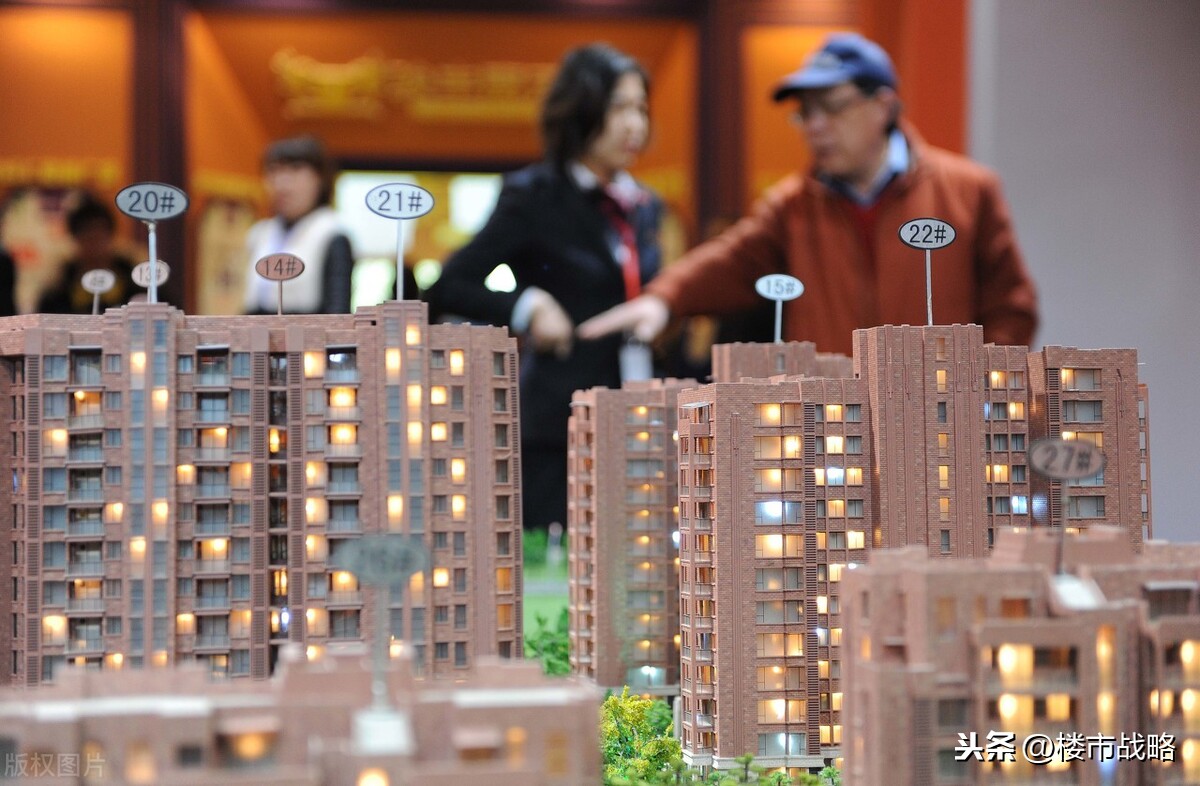 2013上海之春房展会开幕：全国房价收入比超警戒值，楼市泡沫隐现
