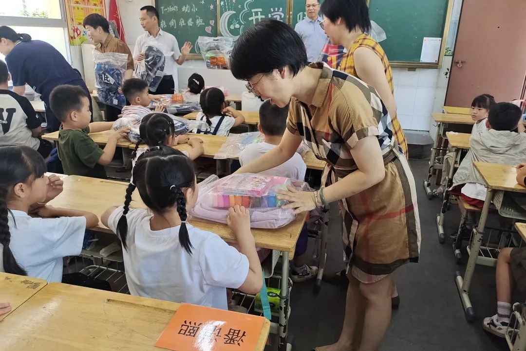 龙泉工作好找吗现在_龙泉工作_龙泉工作室第一款