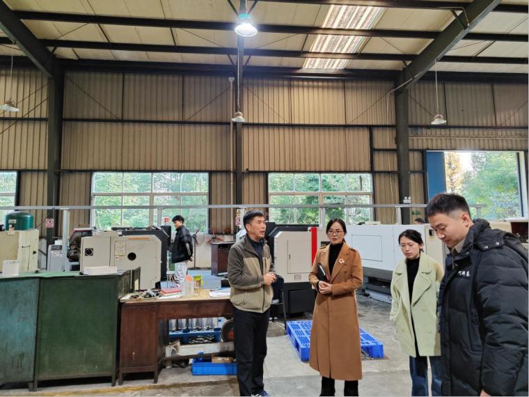 龙泉工作好找吗现在_龙泉工作室第一款_龙泉工作