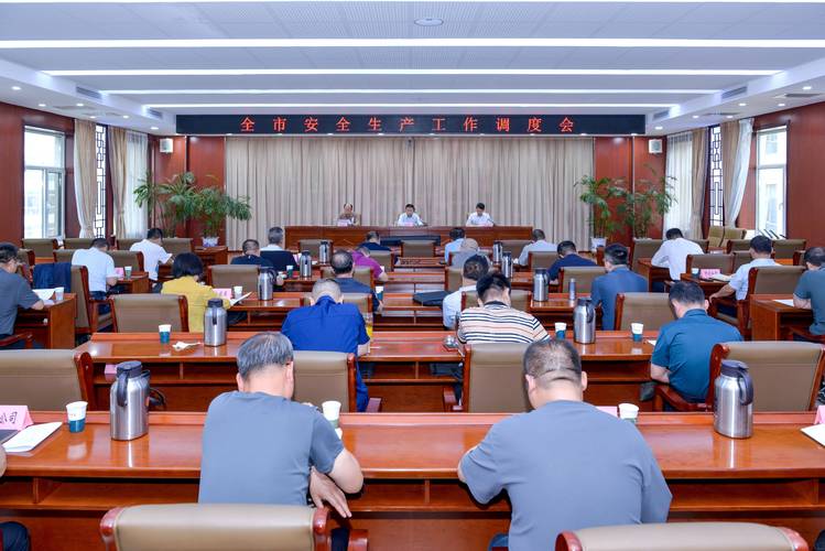 省委常委和副省长区别__省委常务副书记与省长
