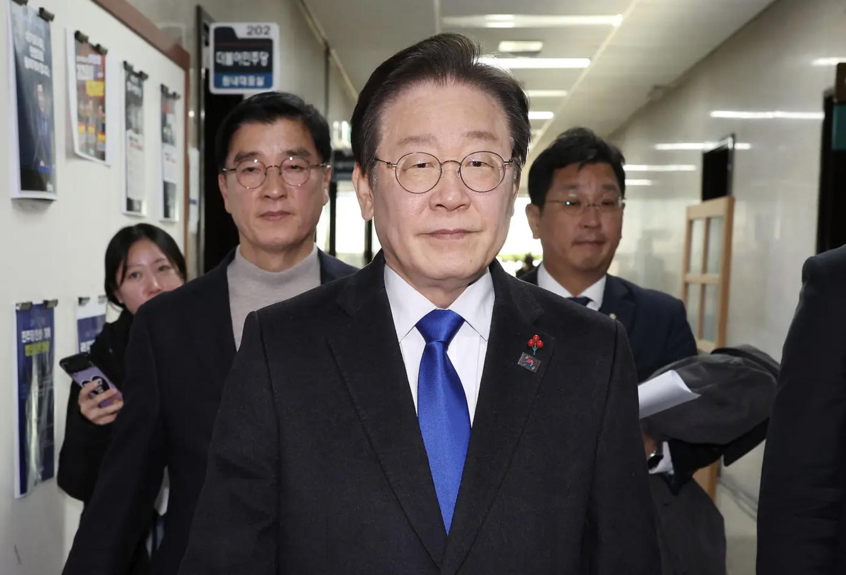 来点韩国笑话_韩国笑话_